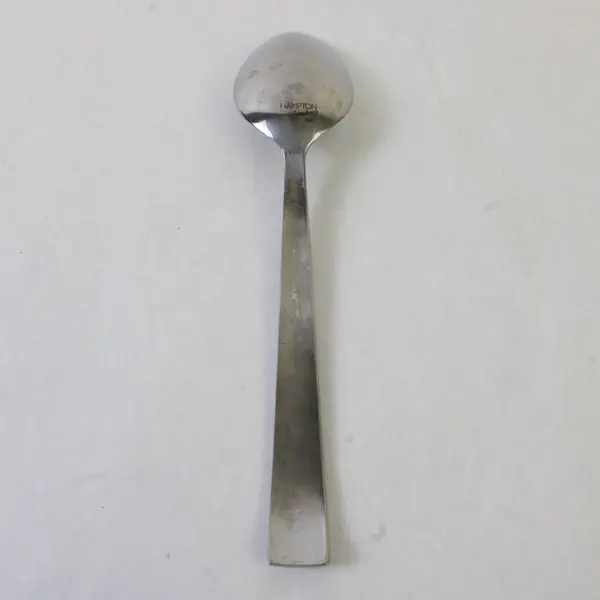 Set of 4 Hampton Silversmiths Carnival Stainless Place/Oval Soup Spoons