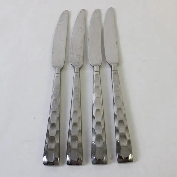 Set of 4 Hampton Silversmiths Carnival Stainless French Solid Knives