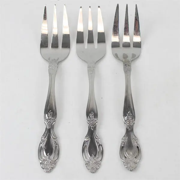 Set of 3 Cambridge Renaissance Stainless Medium Solid Cold Meat Serving Forks