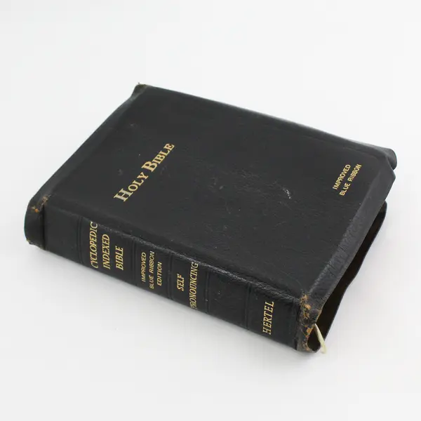 Hertel Improved Blue Ribbon Holy Bible Cyclopedic Indexed 1948 Antique Leather
