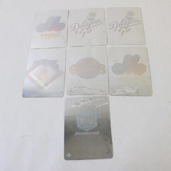 1991 Upper Deck MLB Team Logo Holograms 20 Cards Baseball Cards