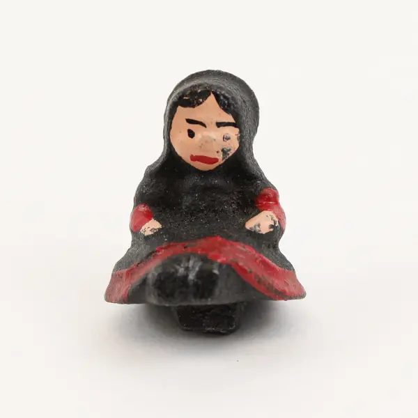 Vintage Cast Iron Amish Figurines Boy and Girl on Seesaw