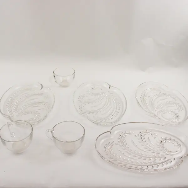 Set Of 7 Federal Glass Company Homestead Pattern Snack Set (4 Plates, 3 Cups)