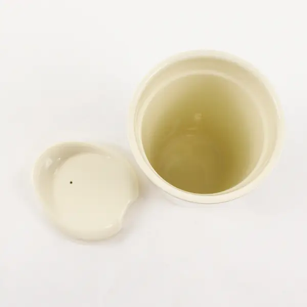 Lenox Winter Greetings Pattern Ceramic Travel Mug & Matching Lid 6" Tall