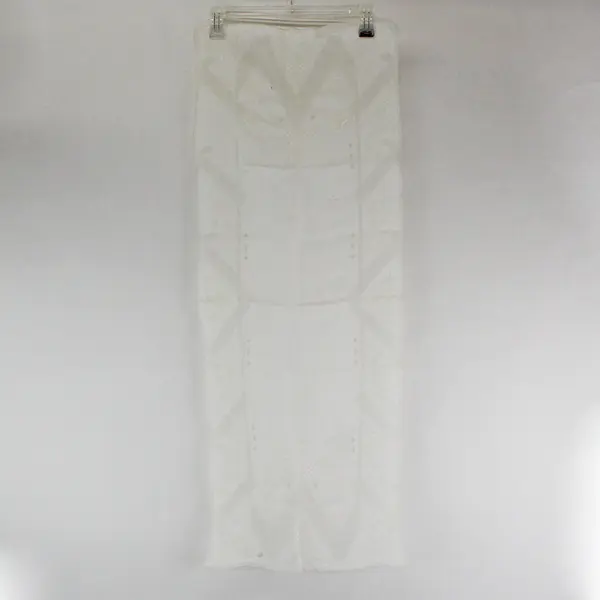 Vintage White Linen Table Runner 38x15.5" Cutwork Embroidery