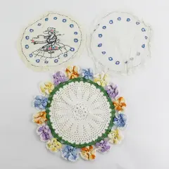 Lot of 3 Vintage Embroidered & Crocheted Doilies 6x6.5in
