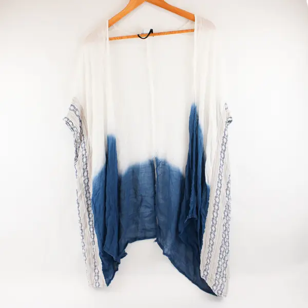 Sonoma Sheer White & Blue Open Front Short-Sleeved Shawl Women's One Size