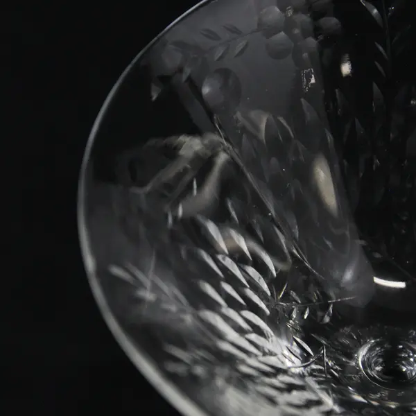 3 Crystal Paneled champagne Glasses Diamond Band and Long Stemmed Flowers  5"