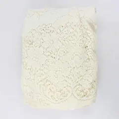 Vintage Off-White Floral Crochet Rectangular Tablecloth 64" x 102" FLAWED