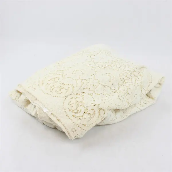 Vintage Off-White Floral Crochet Rectangular Tablecloth 64" x 102" FLAWED