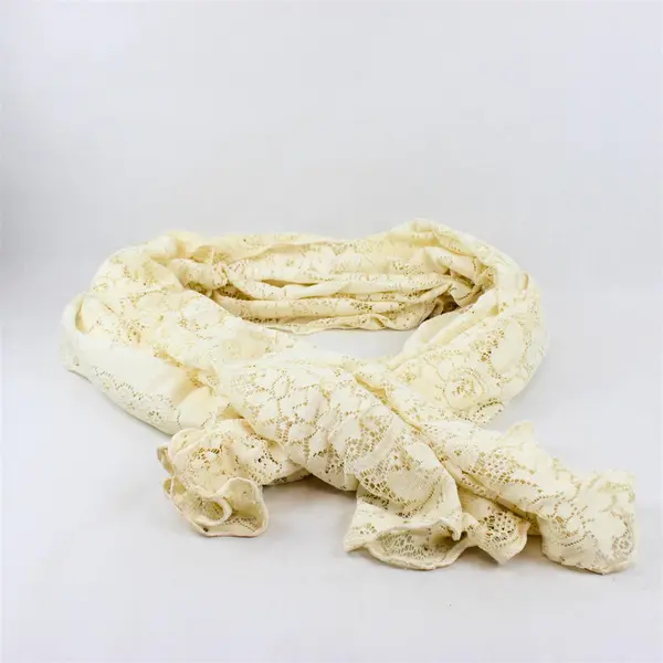 Vintage Off-White Floral Crochet Rectangular Tablecloth 66" x 80" FLAWED