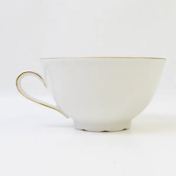 Seltmann Weiden Bavaria White Porcelain Tea Cup w/ Gold Rim