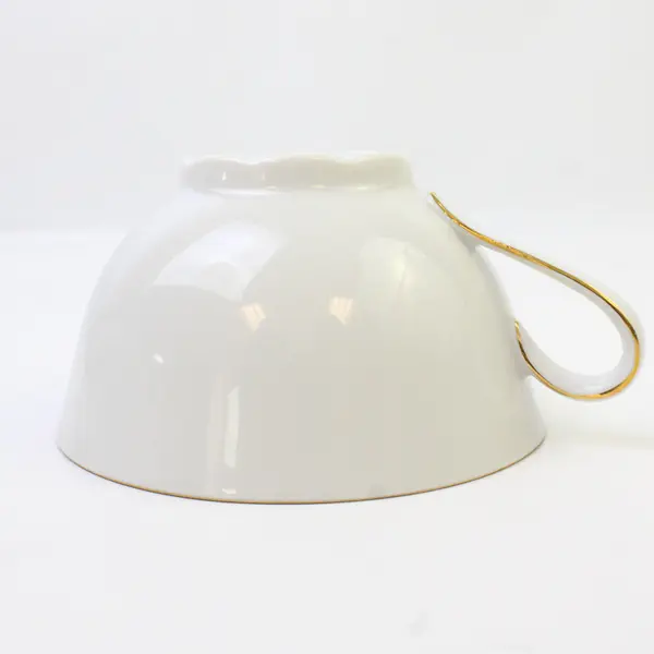 Seltmann Weiden Bavaria White Porcelain Tea Cup w/ Gold Rim