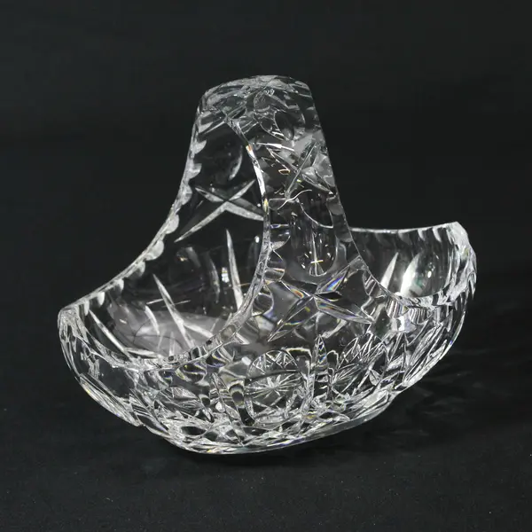 Thumbprint Crisscross Crystal Basket 5" Tall