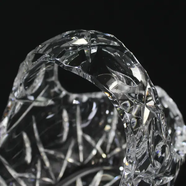 Thumbprint Crisscross Crystal Basket 5" Tall