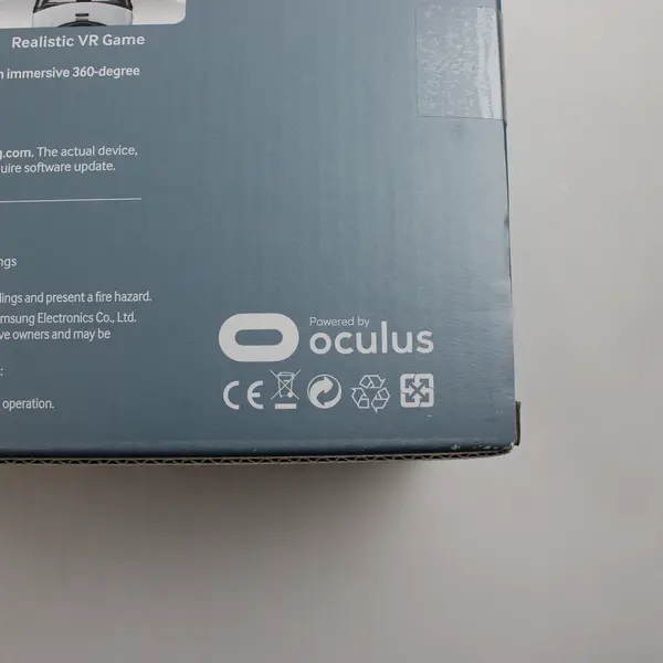 Samsung Gear VR SM-R322 Powered by Oculus New Sealed