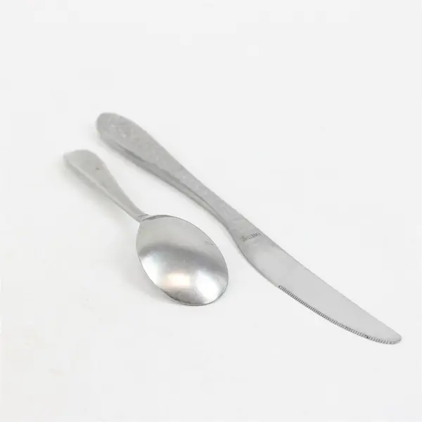 Lot of 2 Oneida Sydney Stainless Teaspoon & Modern Solid Knife