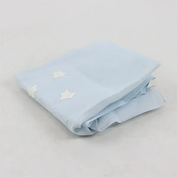 VTG Leaf Applique Pale Blue Scalloped Edge Fingertip Towel FLAWED