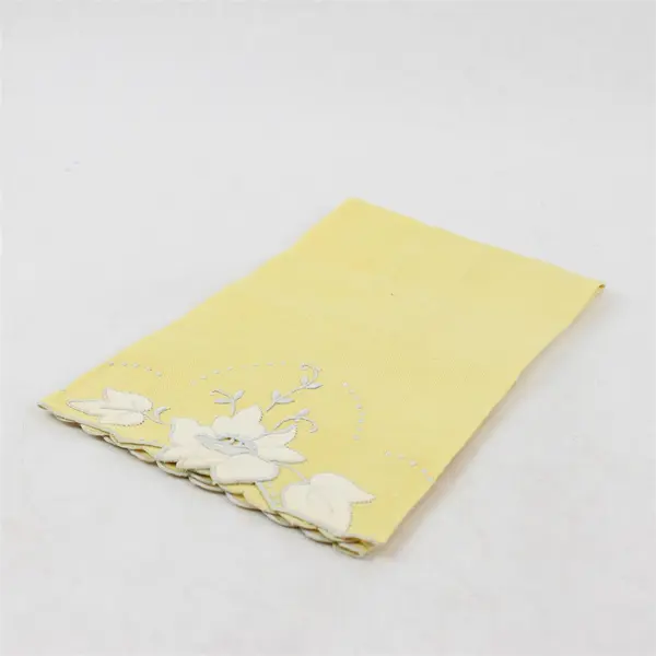 Set of 2 VTG Floral Applique Cutwork Fingertip Towels Yellow & Blue