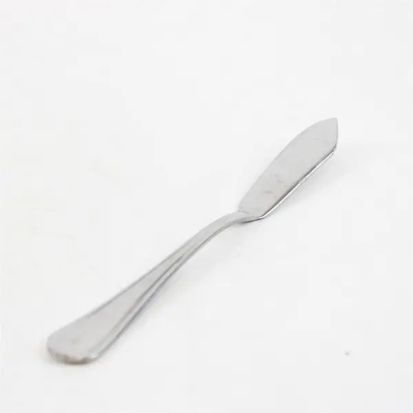 Set of 2 Oneida Seaward Stainless Flat Handle Butter Knives 