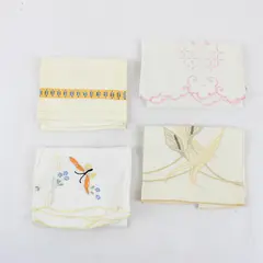 Lot of 4 Vintage Embroidered Fingertip Towels FLAWED
