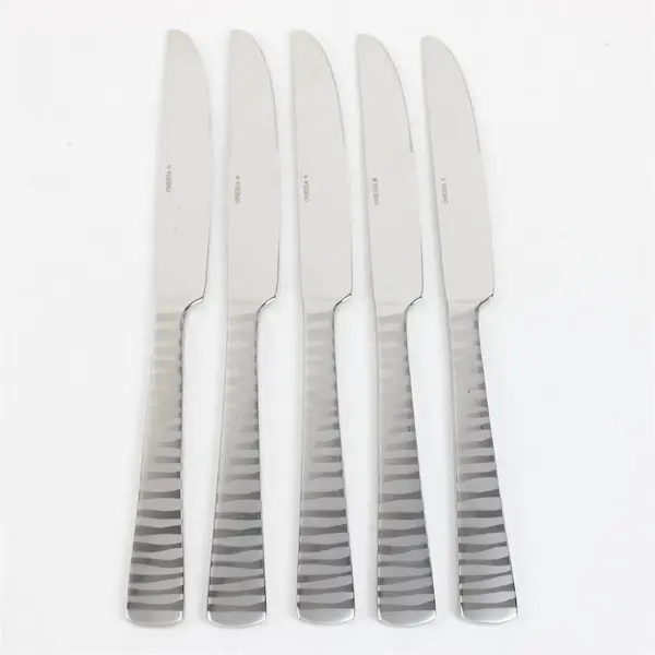 Set of 5 Oneida Lynx Stainless New French Solid Knives