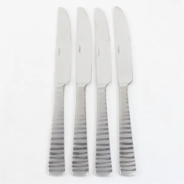 Set of 4 Oneida Lynx Stainless New French Solid Knives