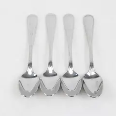 Set of 4 Oneida New Rim Stainless Teaspoons