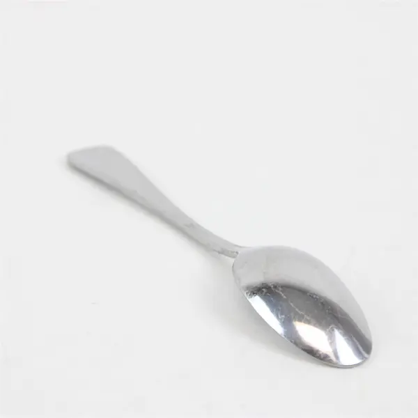 Set of 4 Oneida New Rim Stainless Teaspoons