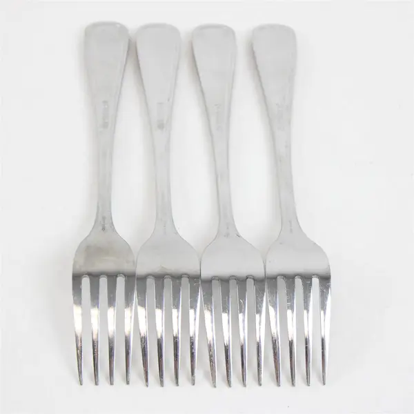 Set of 4 Oneida New Rim Stainless Forks