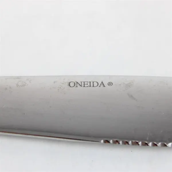 Set of 3 Oneida New Rim Stainless Modern Solid Knives