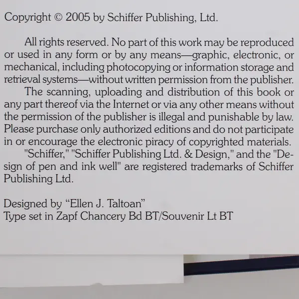 VTG Antique Majolica Around the House Catalog Jeffrey B Snyder 2005 HC DJ VG