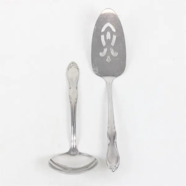 Lot of 2 Oneida Homestead Stainless Solid Gravy Ladle & Pierced Pie Server
