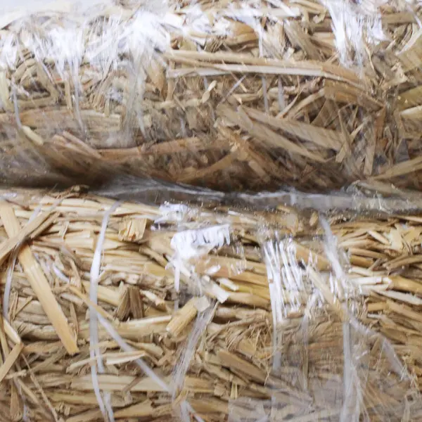 Lot of 2 Straw Wreaths Seasonal Autumn Craft Decor 14" & 19"