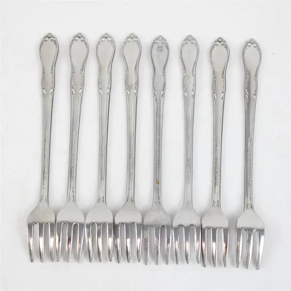 Set of 8 Oneida Homestead Stainless Cocktail/Seafood Forks