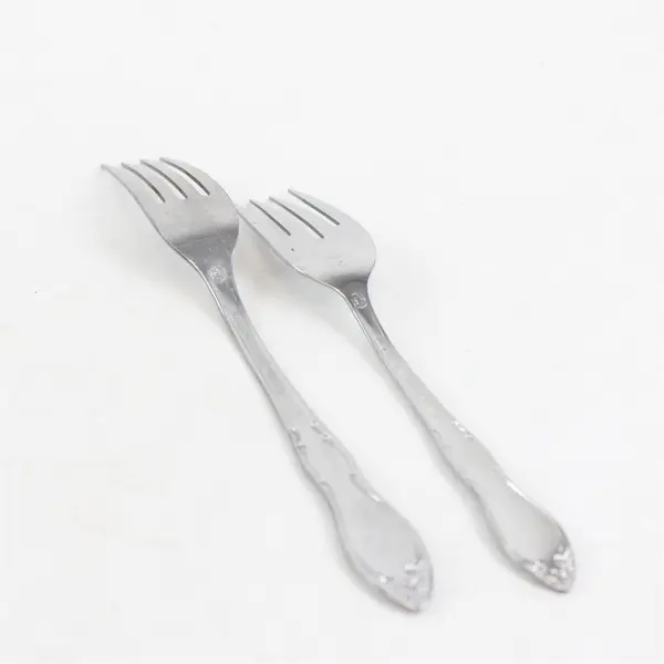 Lot of 5 Oneida Homestead Stainless 4 Salad Forks & 1 Dinner Fork