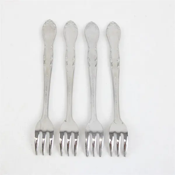 Set of 4 Castle Court CCS12 Stainless Cocktail/Seafood Forks
