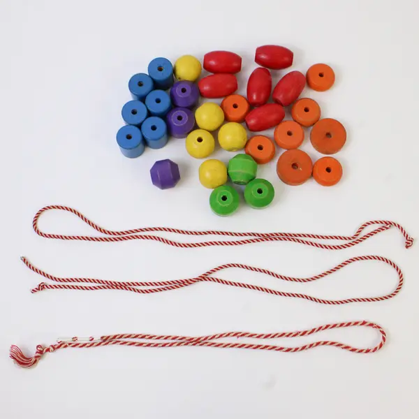 Vintage Playskool Jumbo Wood Beads Complete w/Canister 1974 Wooden Toy