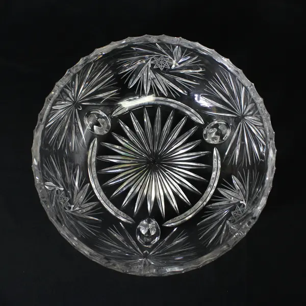 Cut Crystal 3 Footed Glass Bowl Pinwheel Fan Pattern 9"