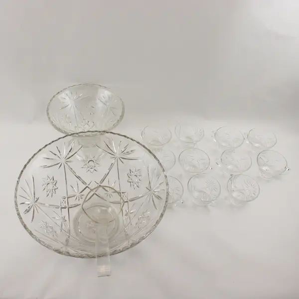 Lot of 2 Anchor Hocking EAPC  Star of David Punch Bowls, 11 Cups, and Ladle