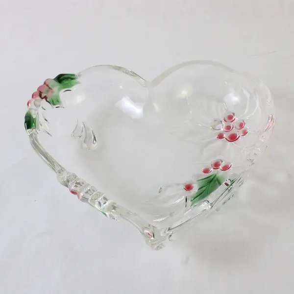 Celebrations by Mikasa Heart Shaped Poinsettia Dish Holiday Bloom 6.25” Glass