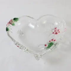 Celebrations by Mikasa Heart Shaped Poinsettia Dish Holiday Bloom 6.25” Glass
