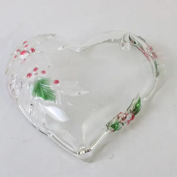 Celebrations by Mikasa Heart Shaped Poinsettia Dish Holiday Bloom 6.25” Glass
