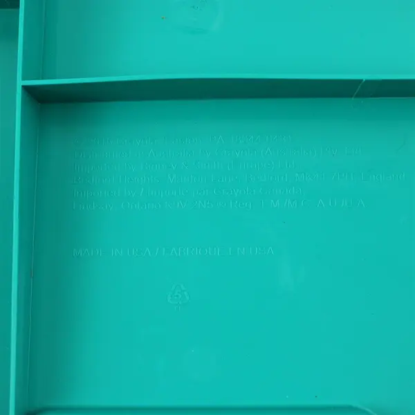  Crayola Create N' Carry Art Storage Case Teal