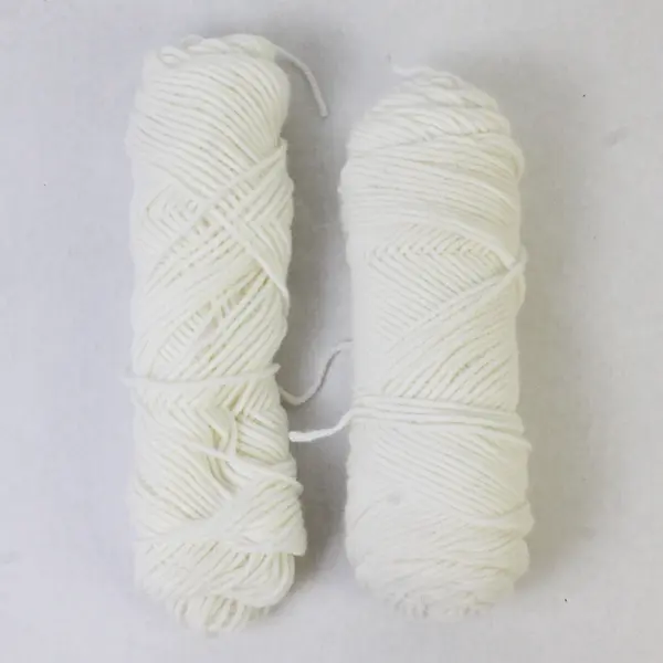 Lot of 4 Skeins of Assorted White Wool Yarn, Unbranded