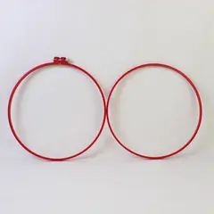 Lot of 2 Boye Plastic Hoops for Needlepoint/Embroidery, Red 