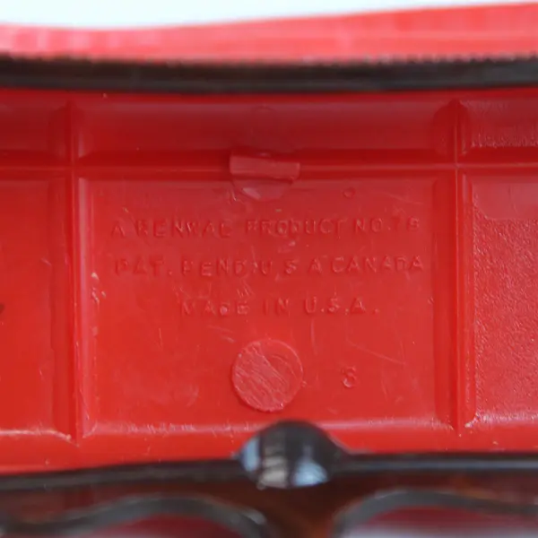 Lot of 6 Vintage Dollhouse Furniture Miniatures Collectible Pieces