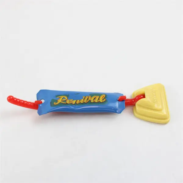 Lot of 3 Vintage Dollhouse Furniture Bunk Bed Vacuum Sewing Machine