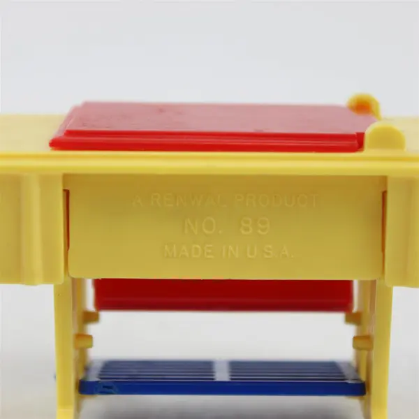 Lot of 3 Vintage Dollhouse Furniture Bunk Bed Vacuum Sewing Machine