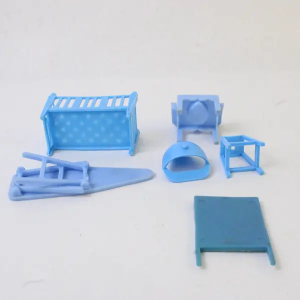 Lot of 5 Vintage Dollhouse Furniture Miniatures - Highchair Crib Washerboard